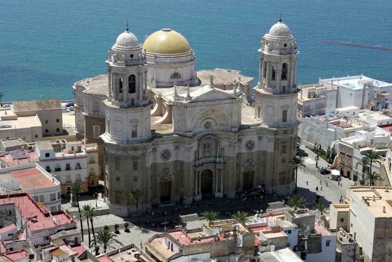 Gades Suite Cádiz Exterior foto